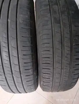 2 Ban dunlop sp touring 1 175/60 r15