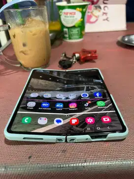 Samsung Z Fold 3 5G 512gb