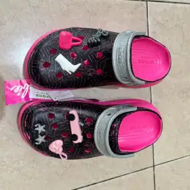 Sandal CROCS Barbie Crush Clog Hitam
