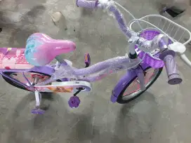 Sepeda anak ukuran 16