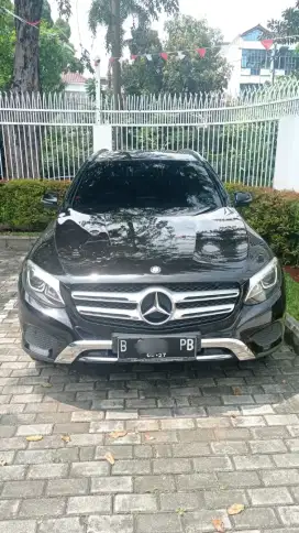 Mercedes-Benz GLC 250 4MATIC 2017