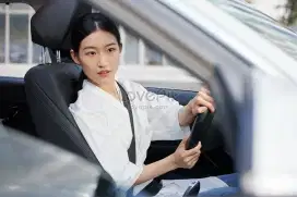 Driver wanita SIM A ( diutamkan dari daerah )