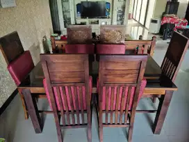 Meja Makan 6 kursi