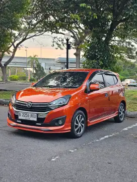 Ayla 1.2 R Deluxe Tahun 2018,Matic,istimewa