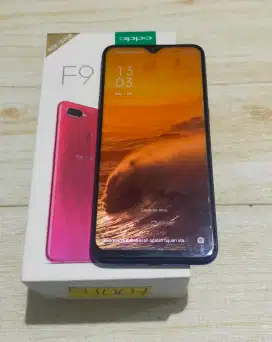 Oppo F9 4G 4/64 fullset segel mulus 95% siap pakai