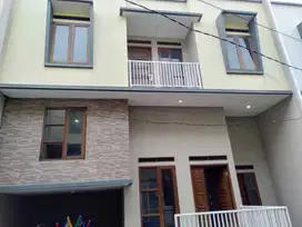 Rumah cantik, belum pernah dihuni