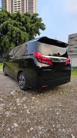 Toyota Alphard 2023 Bensin