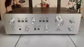 Amplifieer Akai AM-2400