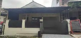 Disewakan Rumah Bagus Ada Furniture Dekat Berbagai Kampus