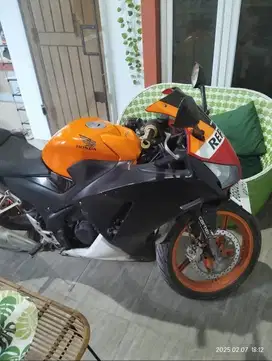 HONDA CBR 150R K45A LOKAL Repsol