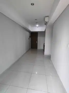 3 bedroom Taman Anggrek Residences semi-furnished