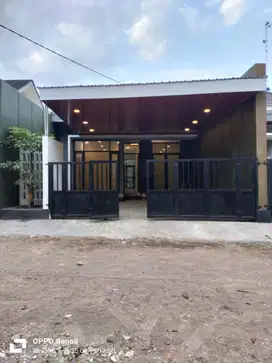 Rumah Modern Siap Huni dekat SD BUDI MULIA