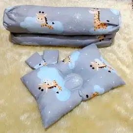 Set Bantal peyang bayi dan guling