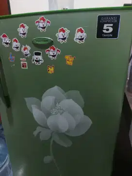 Kulkas Polytron 1 pintu bekas