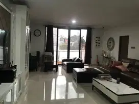 Rumah Lux 3 Lantai Murah Siap Huni di Cigadung Dago Kota Bandung