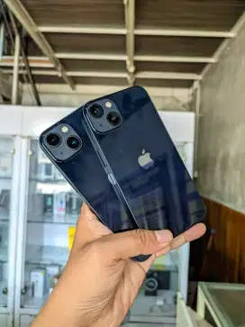 Iphone 13 128gb iBox mulus fullset original. TT juga bisa