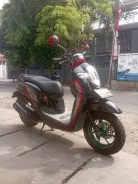 Honda Scoopy Fi Donut 2018 Original DKI Mulus
