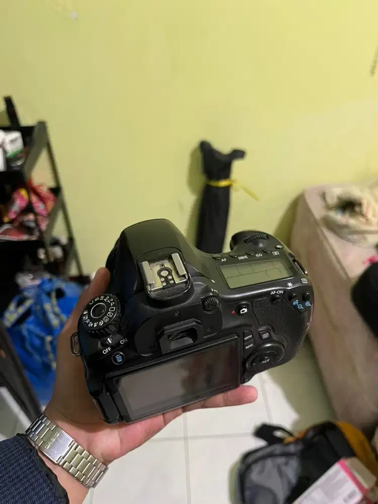Canon 60D + Lensa Fix Youngno 35 mm