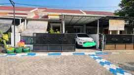 Dijual rumah pribadi. Lokasi Sawotratap aloha