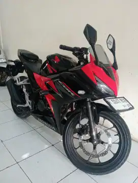 HONDA CBR 150R 2018