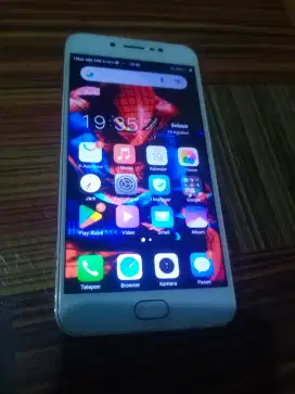 Vivo y 67 RAM 6 /128 normal mulus siap pakai