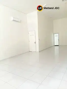 Disewakan Ruang Lantai 2 Ruko Metland Menteng Cakung Jakarta