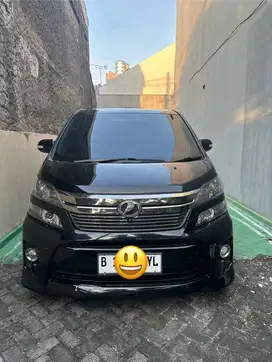 Dijual Toyota Vellfire Type 2.4 ZG