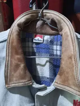Jaket denim jeans