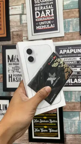 iphone 16 128 white new ibox + kartu XL pasca bayar