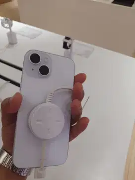 Kredit hp iPhone 15 ram 128