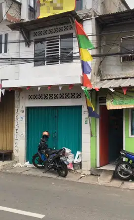 Ruko kawasan niaga