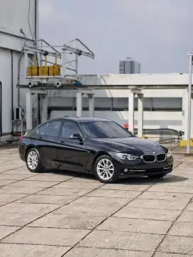 KM 46 RIBUAN FULL RECORD! BMW 320i F30 SPORT LCI NIK 2015 / 2016