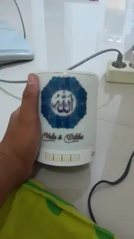 Jual speaker bluetooth warna putih gak bisa jauh-jauh