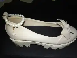 Sepatu docmart marry jane baru dibuka