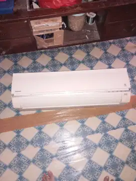 Kipas angin model ac tebet