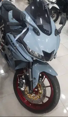 YAMAHA R15 V3...