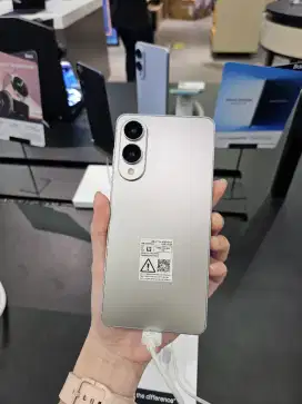 SAMSUNG GALAXY S25 EDGE