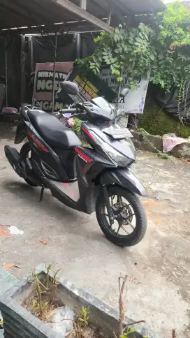 Vario 125 hitam 2017 lok kediri