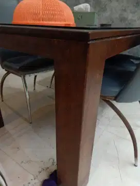 Meja makan Kayu Jati bekas