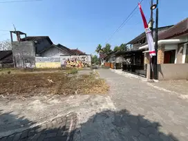 DEKAT Ringroad Jogja, Tanah Timur Pasar Gentan Kaliurang