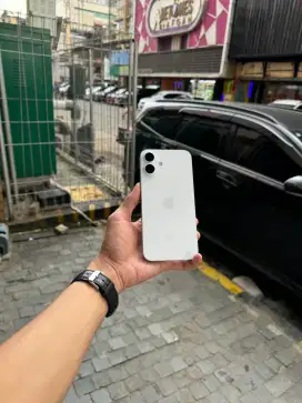 iPhone 16 Plus 128Gb, ex iBox