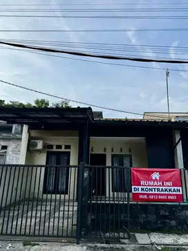 Di Sewakan Satu Unit Rumah