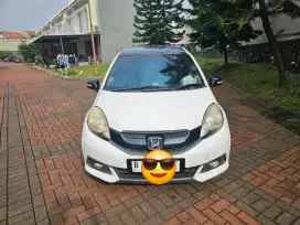 Jual cepat Honda mobilio a/t 2014