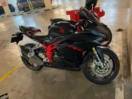HONDA CBR 2019 RR250 SUPER LOW 1400KM