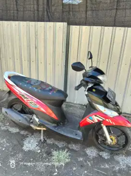 Yamaha Mio j fi plat L SBY