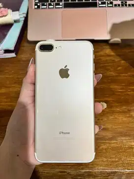 iPhone 7+ 128gb gold