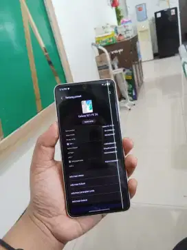 samsung s21 fe minus garis tipis