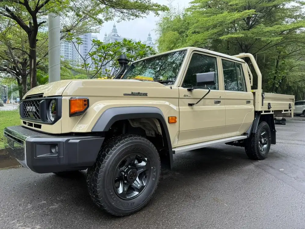 Toyota Land Cruiser 79 Series GXL 2025
