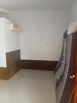 Bintaro kos Angela ternyaman