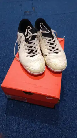 Nike lagend 10 academy